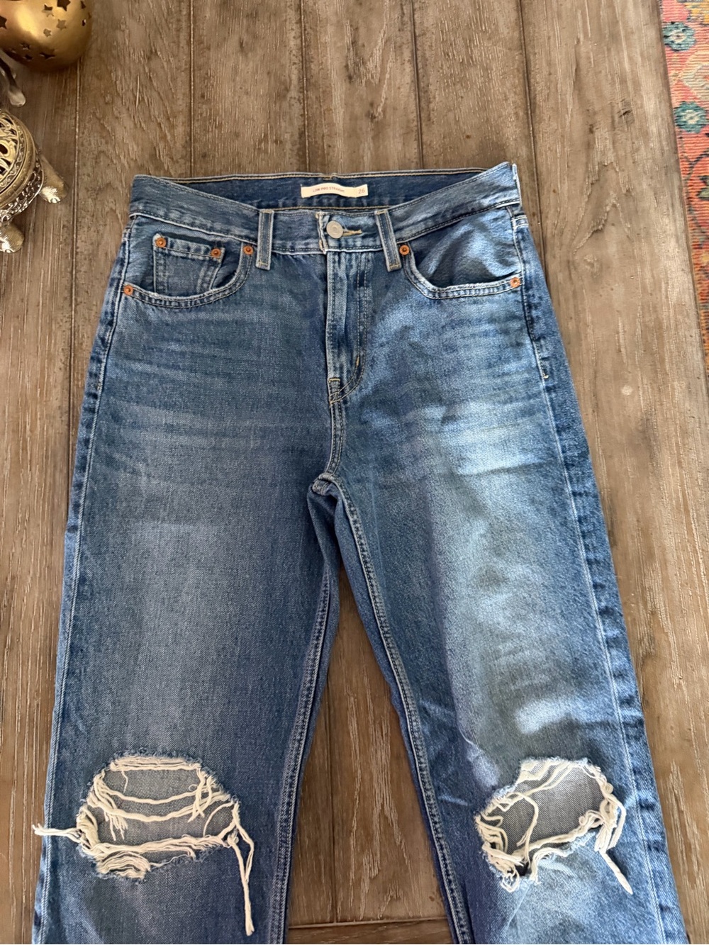 Levi’s Low Pro Straight Blue Distressed Jeans - Picture 4 of 10